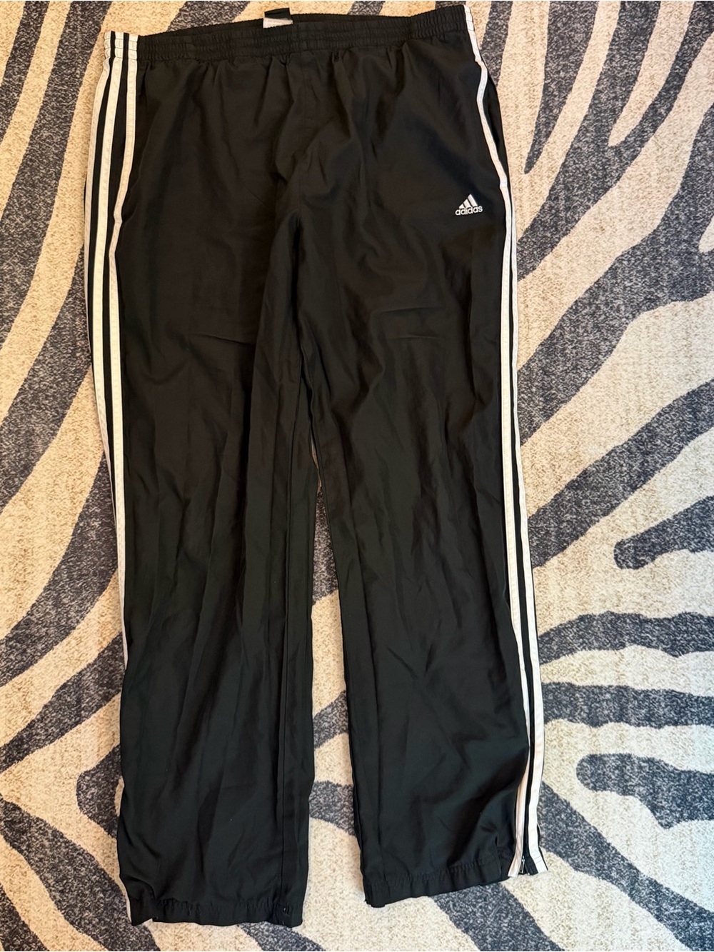 Vintage Black Adidas Y2K Grunge Baggy Track‎ Windbreaker Pants Mens XL mesh